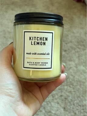 Bath and Body Works Kitchen Lemon